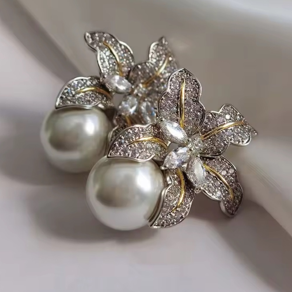 Pearl Flower Crystal Bloom  Bridal Statement - Picture 4 of 12